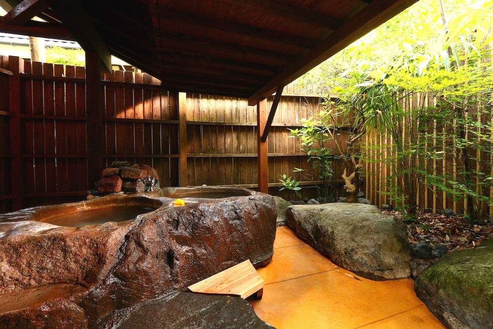 エコノミー ツインルーム バスルーム1 | 山川ZENZO