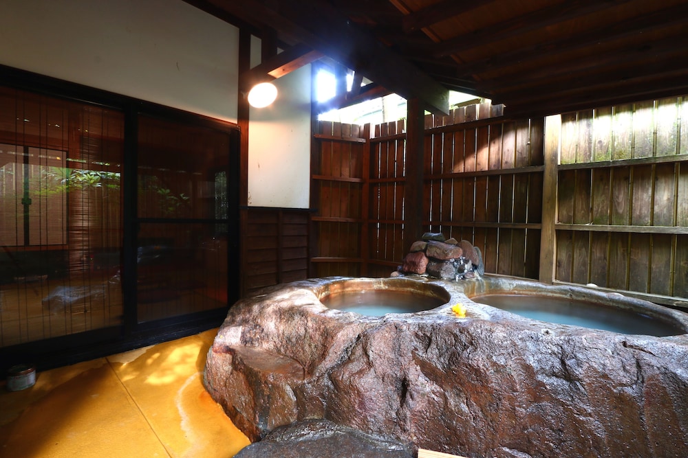 エコノミー ツインルーム バスルーム2 | 山川ZENZO