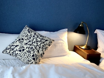 B7 Haneda Maison Philippe Omori 702