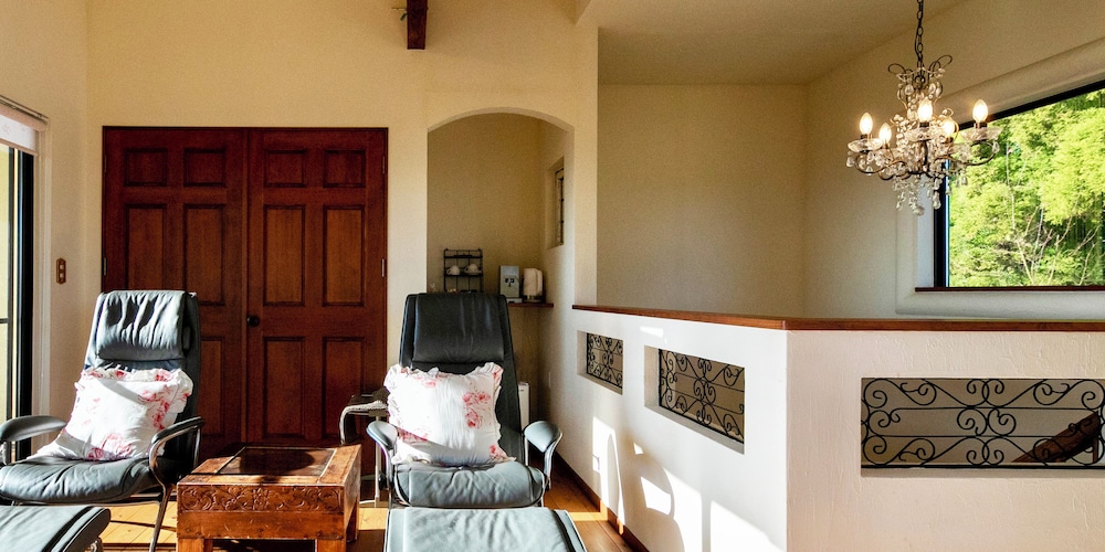 デラックスヴィラ露天風呂付 パラディー 客室2 | 天からの贈り物 Villa Montpetre