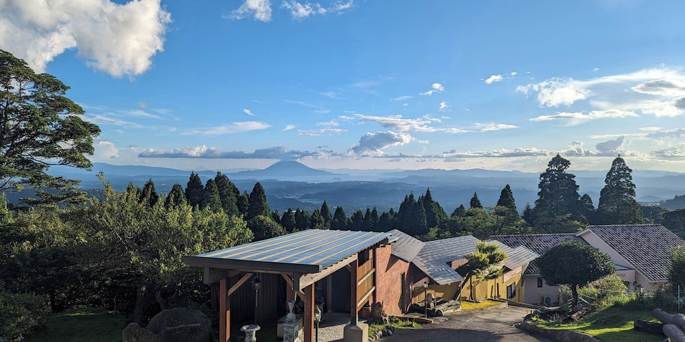 デラックスヴィラ露天風呂付 グランビュー マウンテン ビュー1 | 天からの贈り物 Villa Montpetre