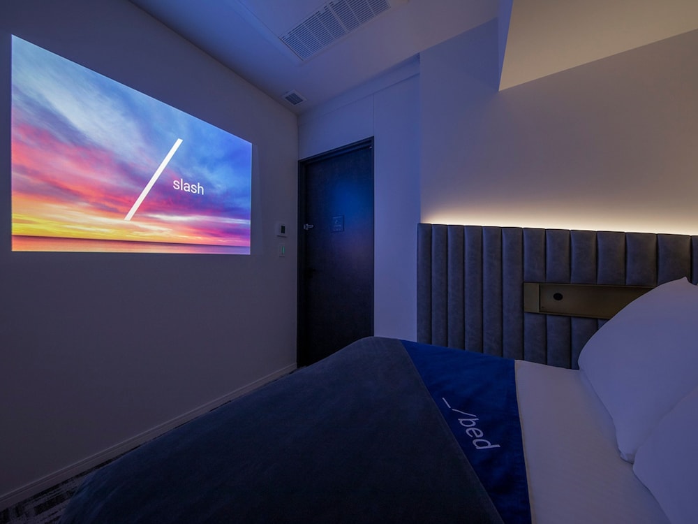 スラッシュ スモールダブルルーム | スラッシュ川崎