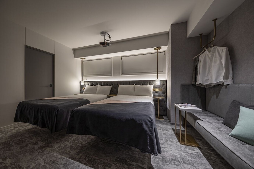 スラッシュ ツインルーム 客室6 | スラッシュ川崎