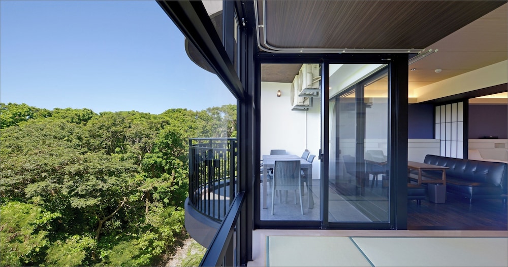 スタンダードフロア 客室3 | カリーコンド 美ら海