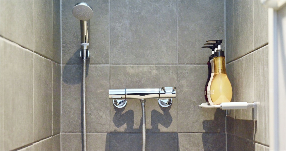 スタンダードフロア バスルームのシャワー0 | カリーコンド 美ら海