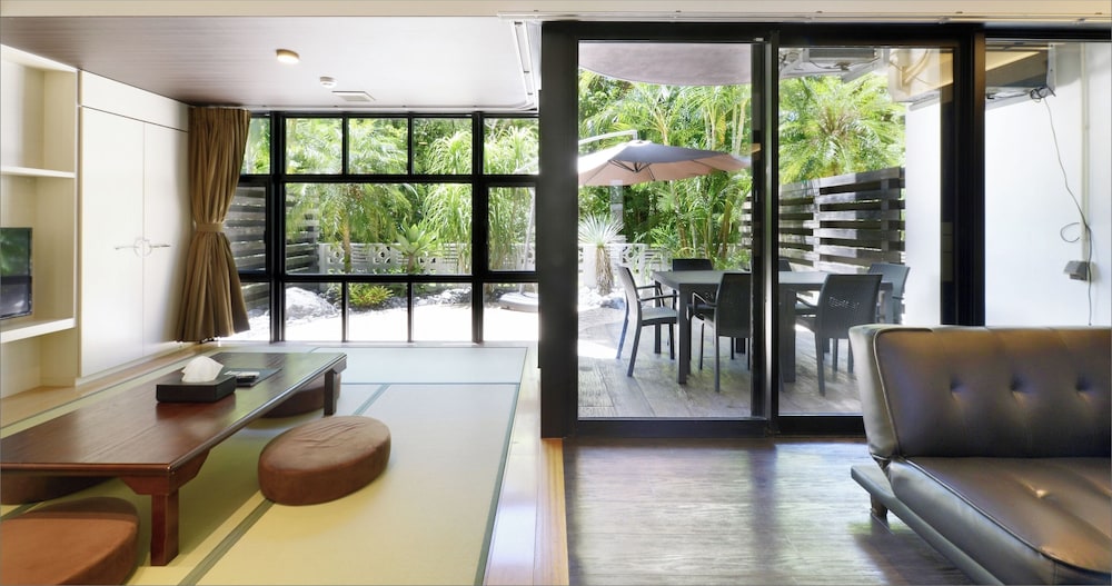 グランドフロア 部屋からの景観0 | カリーコンド 美ら海