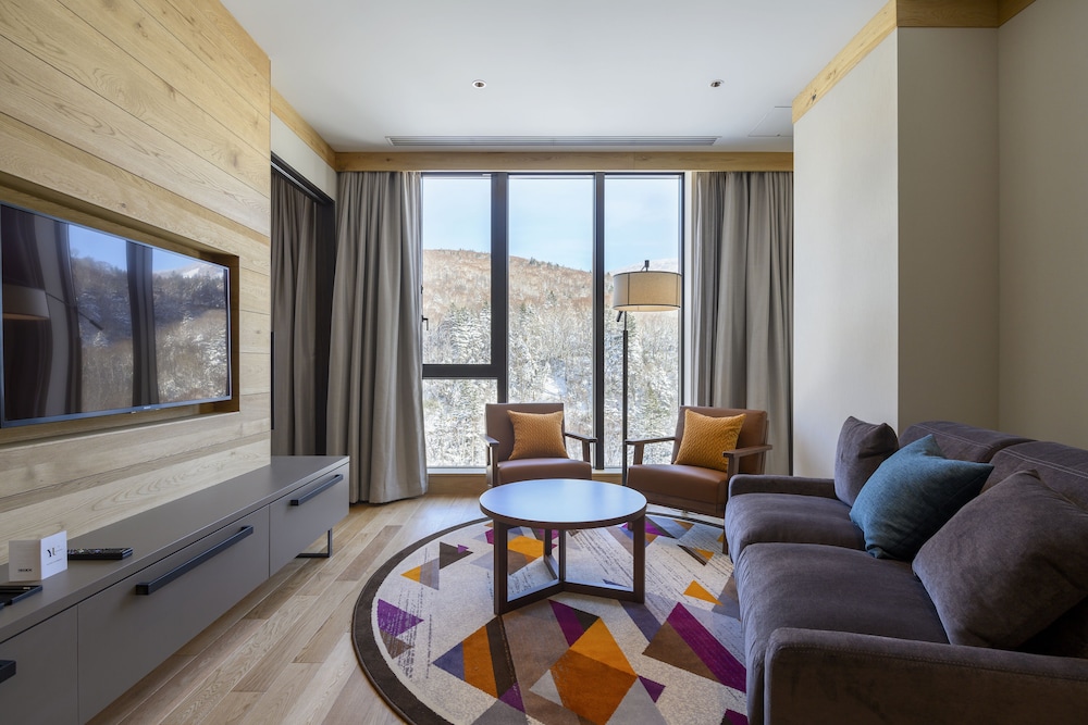 スイート 2 ベッドルーム 客室5 | Yu Kiroro