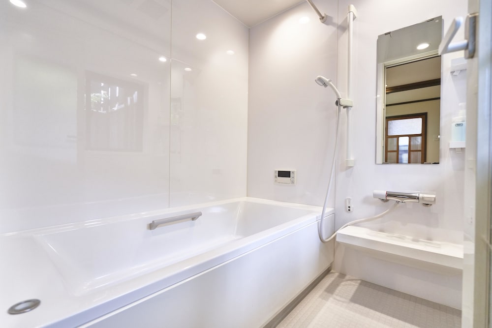 一棟貸し 深めの浴槽0 | 蓮華庵