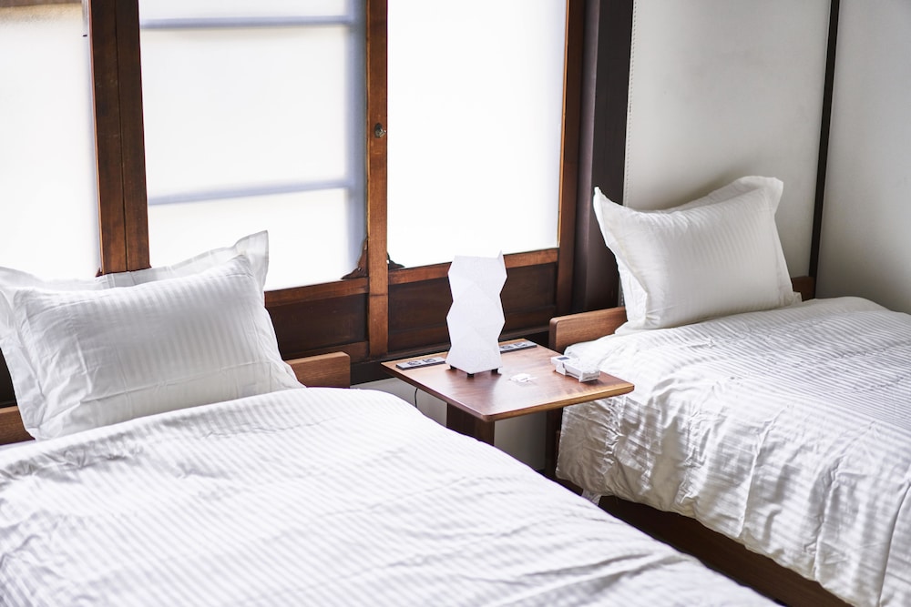 一棟貸し 客室2 | 蓮華庵