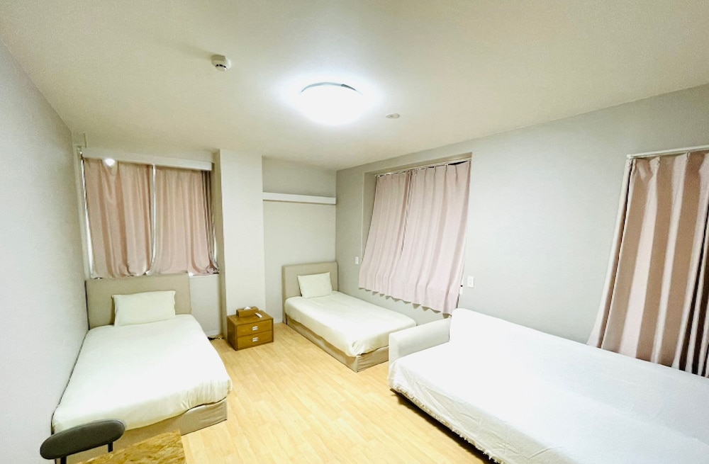 201号室 客室1 | Mcity in Wakasa