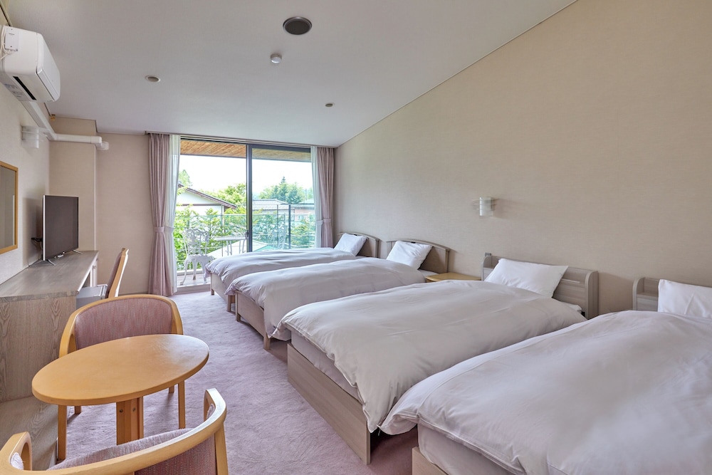 洋室 (4名部屋) | いこいヴィラ