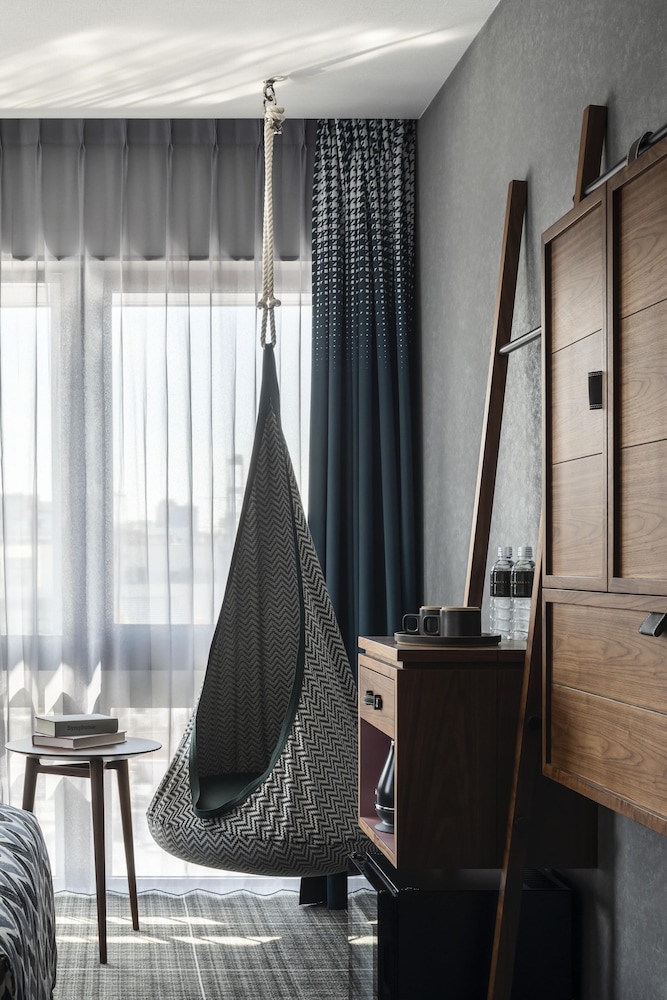 ライブリー キングルーム 客室1 | THE LIVELY 東京麻布十番(ザ・ライブリー東京麻布十番)