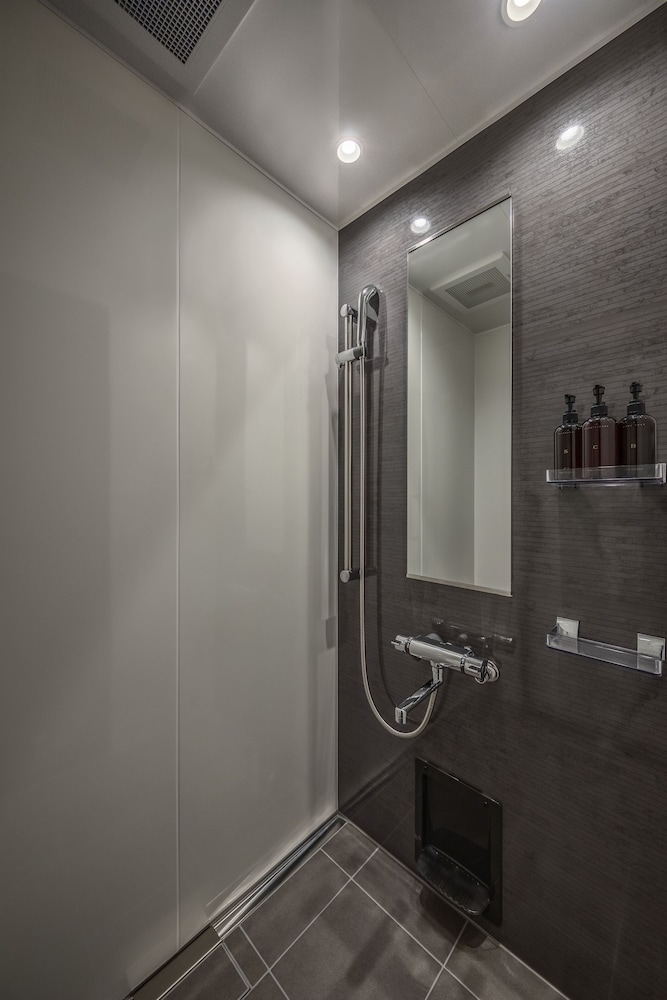 ライブリー ダブルルーム 客室7 | THE LIVELY 東京麻布十番(ザ・ライブリー東京麻布十番)