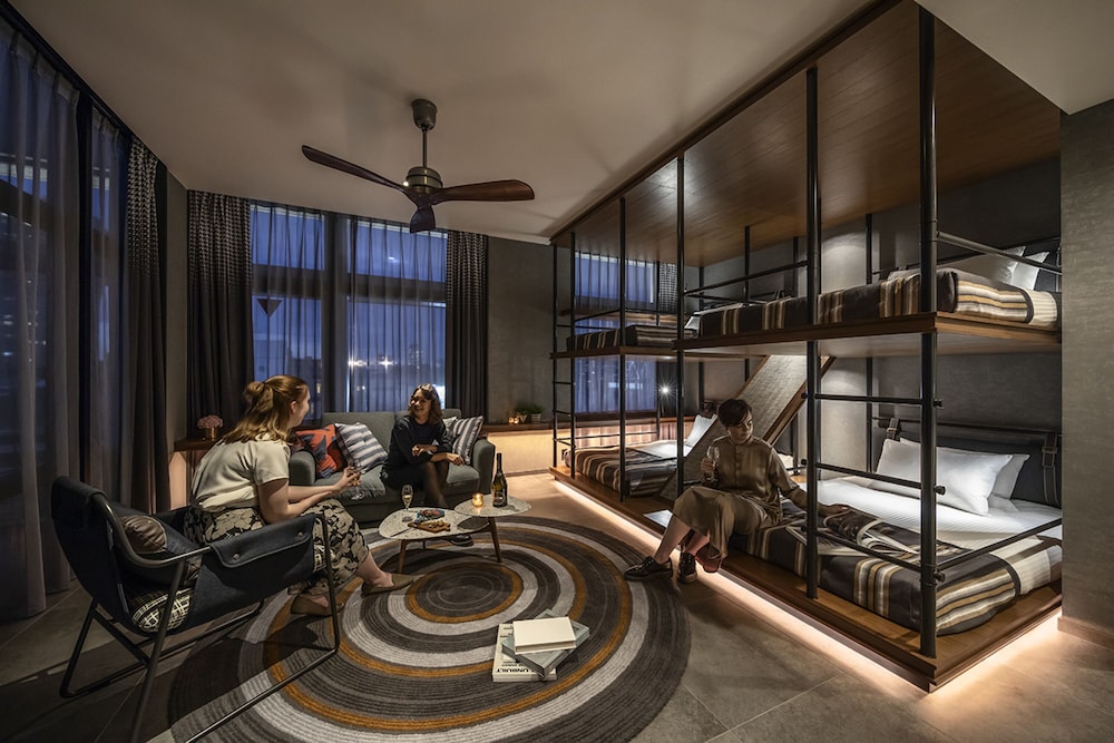 ライブリー ロフトルーム テラス付き 客室3 | THE LIVELY 東京麻布十番(ザ・ライブリー東京麻布十番)