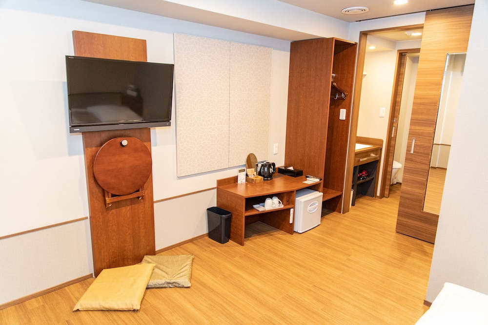 スタンダード ツインルーム 喫煙可 (2) 客室2 | ホテルメルディア大阪肥後橋