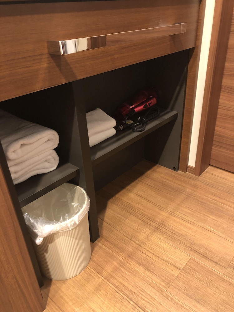 スタンダード ツインルーム 喫煙可 (2) バスルームの設備0 | ホテルメルディア大阪肥後橋