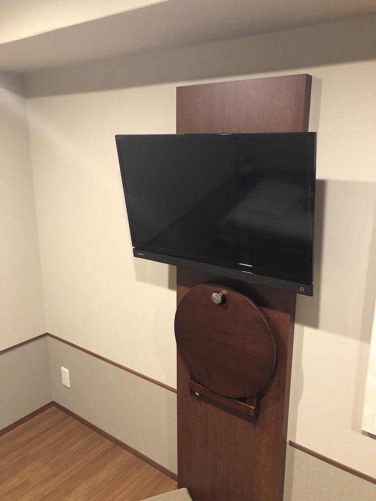 スタンダード ツインルーム 喫煙可 (2) テレビ0 | ホテルメルディア大阪肥後橋