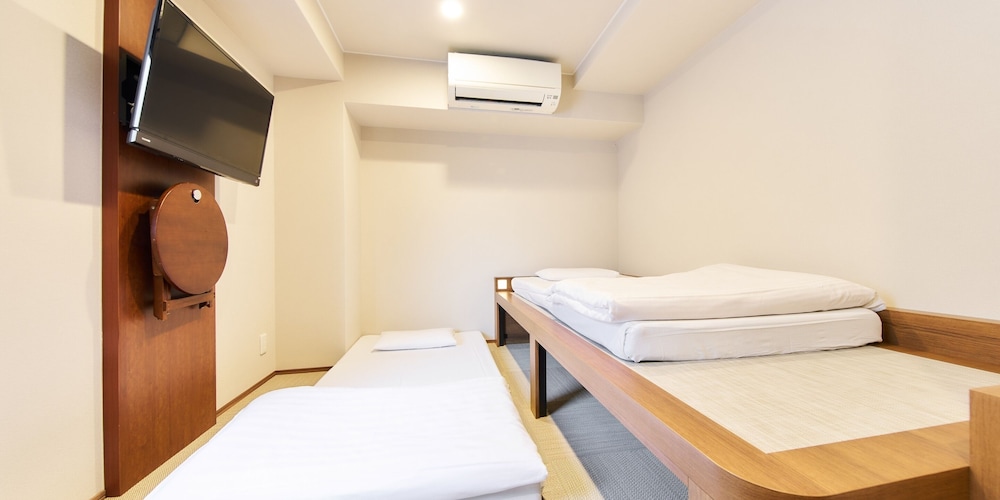 スタンダード ツインルーム 禁煙 (2) 客室12 | ホテルメルディア大阪肥後橋