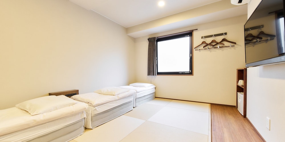 スタンダード トリプルルーム 喫煙可 客室1 | Rakuten STAY URBAN 大阪肥後橋