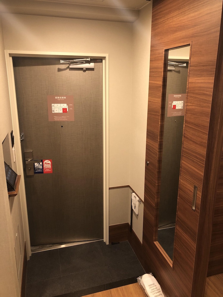 スタンダード トリプルルーム 喫煙可 客室1 | ホテルメルディア大阪肥後橋