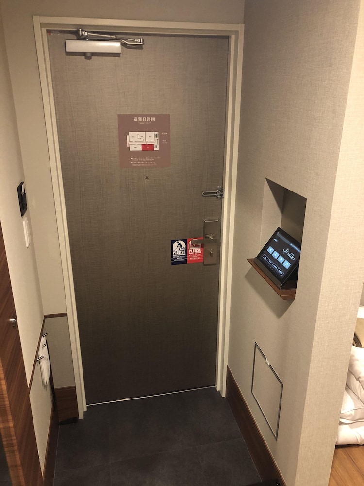 スタンダード ツインルーム 喫煙可 (2) | ホテルメルディア大阪肥後橋