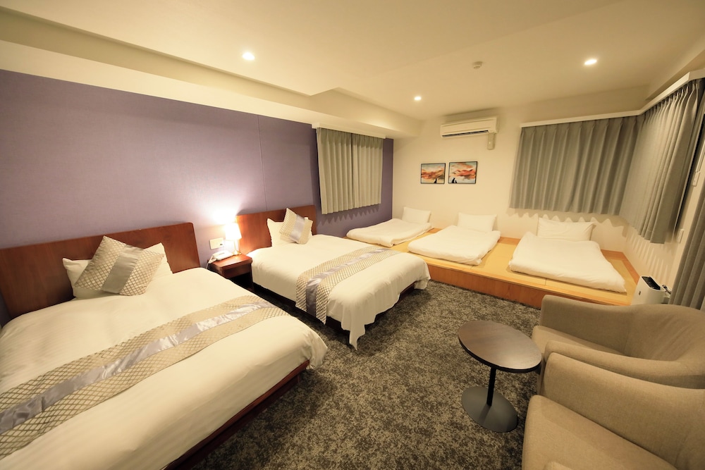 [禁煙] 和洋室スイート＜140㎝ベッド×2台＞最大6名 | ホテル東京トリップ上野 西日暮里