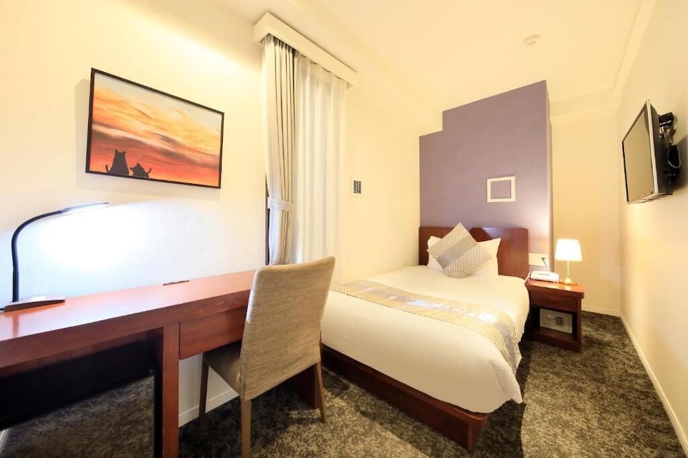 [禁煙] コンパクトセミダブル 10平米 (120cm幅ベッド) | ホテル東京トリップ上野 西日暮里