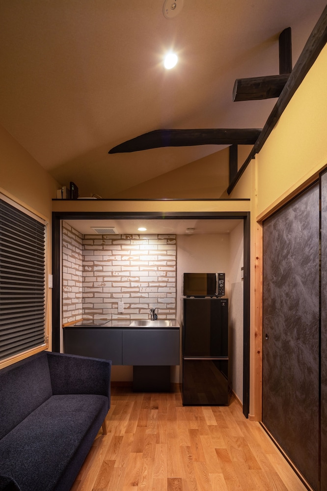 京町家一棟貸 専用簡易キッチン0 | 奏 京都駅南