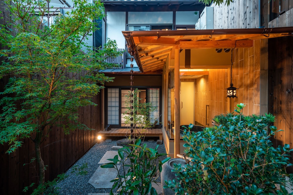 メインイメージ | 雲町屋 蛸薬師 KumoMachiya Takoyakushi