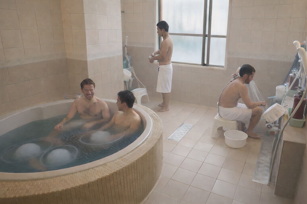 キャビン 男性限定 バスルーム0 | カプセルホテル ブロックルーム