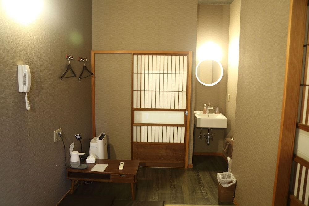 バジェットツインルーム 客室1 | ホステル コエド