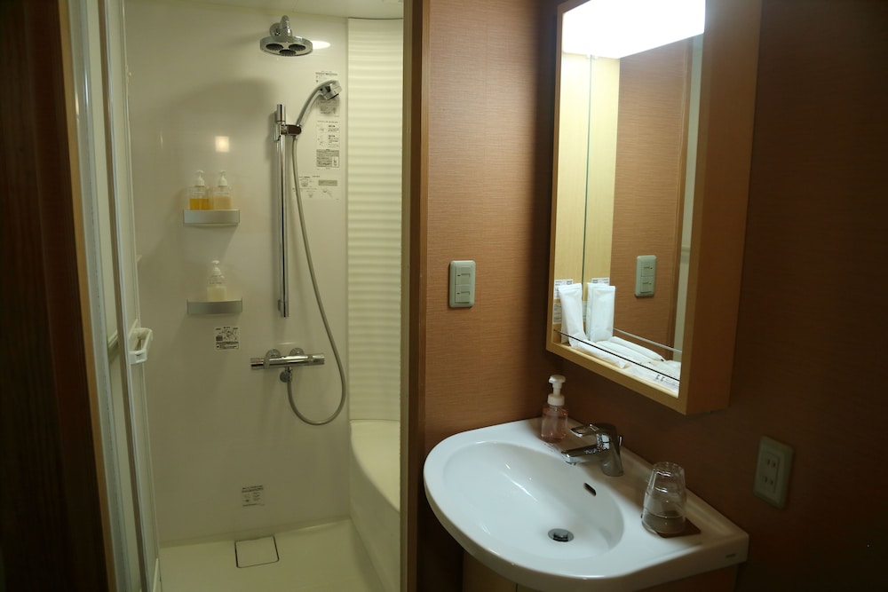 デラックス ツインルーム シングルベッド 2 台 禁煙 バスルームのシャワー0 | ホステル コエド