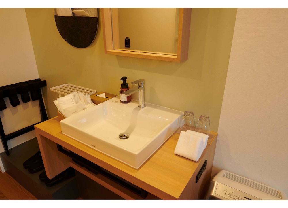 ツインルーム 禁煙 客室3 | ホテル クラッド