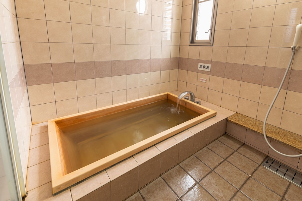 檜風呂のお部屋 バスルーム0 | ホテル ていれぎ館