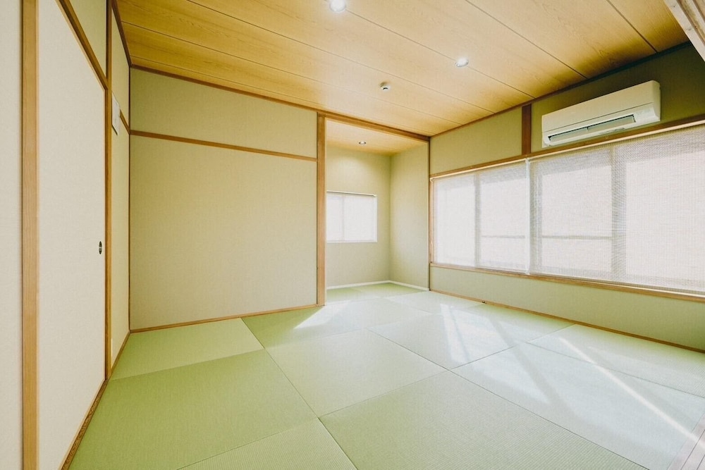 エグゼクティブ ヴィラ 2 ベッドルーム マウンテンビュー 別館 禁煙(専用バスルーム) 客室1 | 有馬 結びの小宿 縁 by Wellbe - ホステル