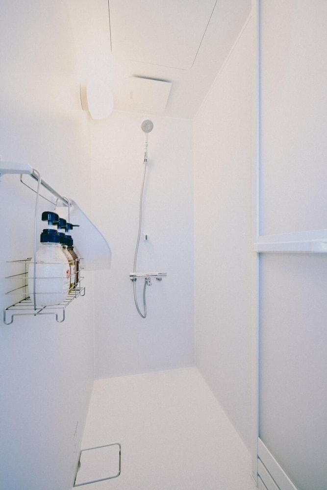 エグゼクティブ ヴィラ 2 ベッドルーム マウンテンビュー 別館 禁煙(専用バスルーム) 客室4 | 有馬 結びの小宿 縁 by Wellbe - ホステル