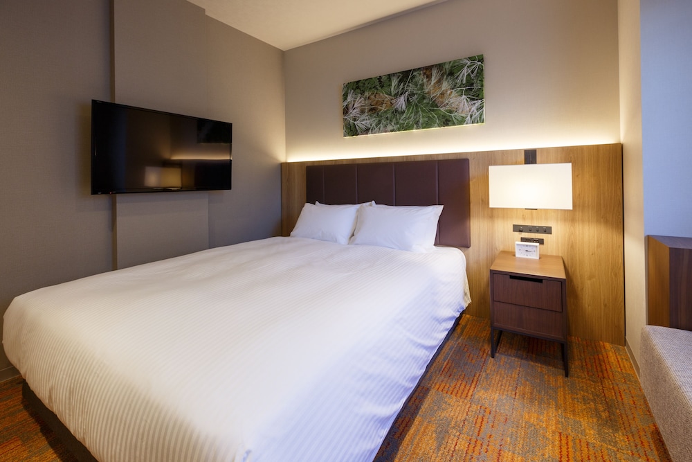 デラックスダブル 2名 客室1 | ホテルフォルツァ金沢