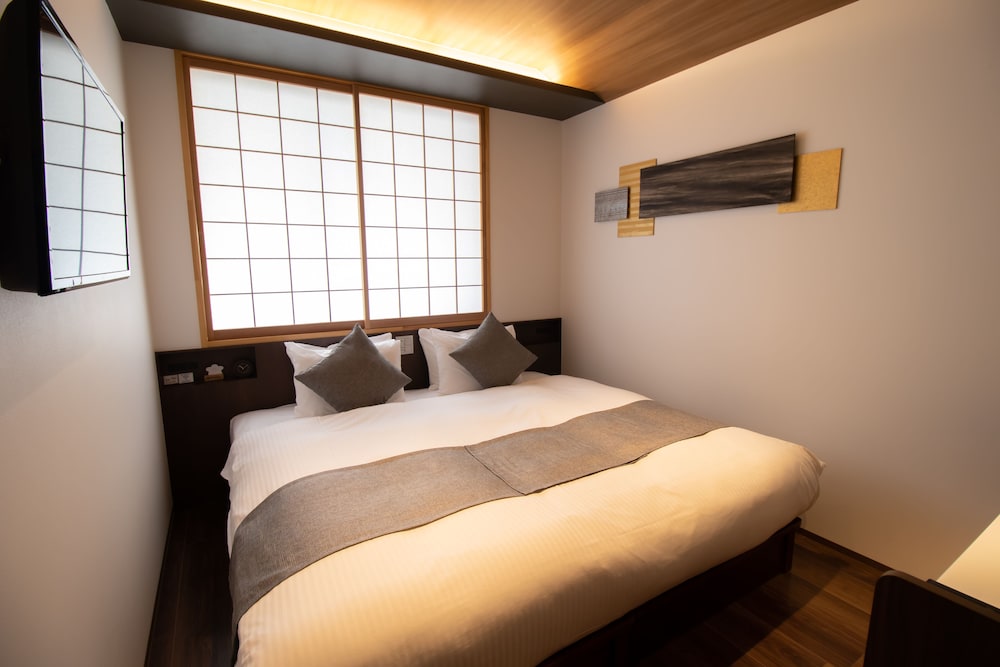 スタンダード ルーム キングベッド 1 台 | Stay SAKURA Kyoto 朱雀大路