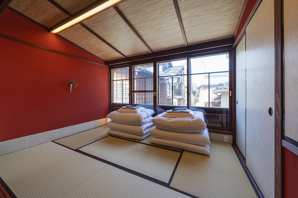 千 客室4 | 謡町