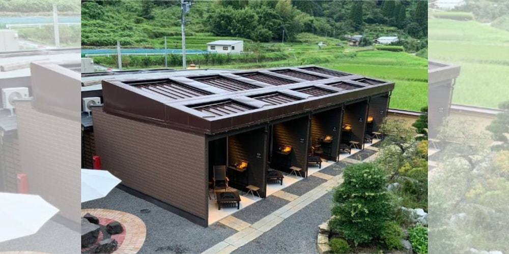 (102-106) 温泉旅館グランピング 露天風呂・テントサウナ付き 部屋からの景観0 | こしかの温泉