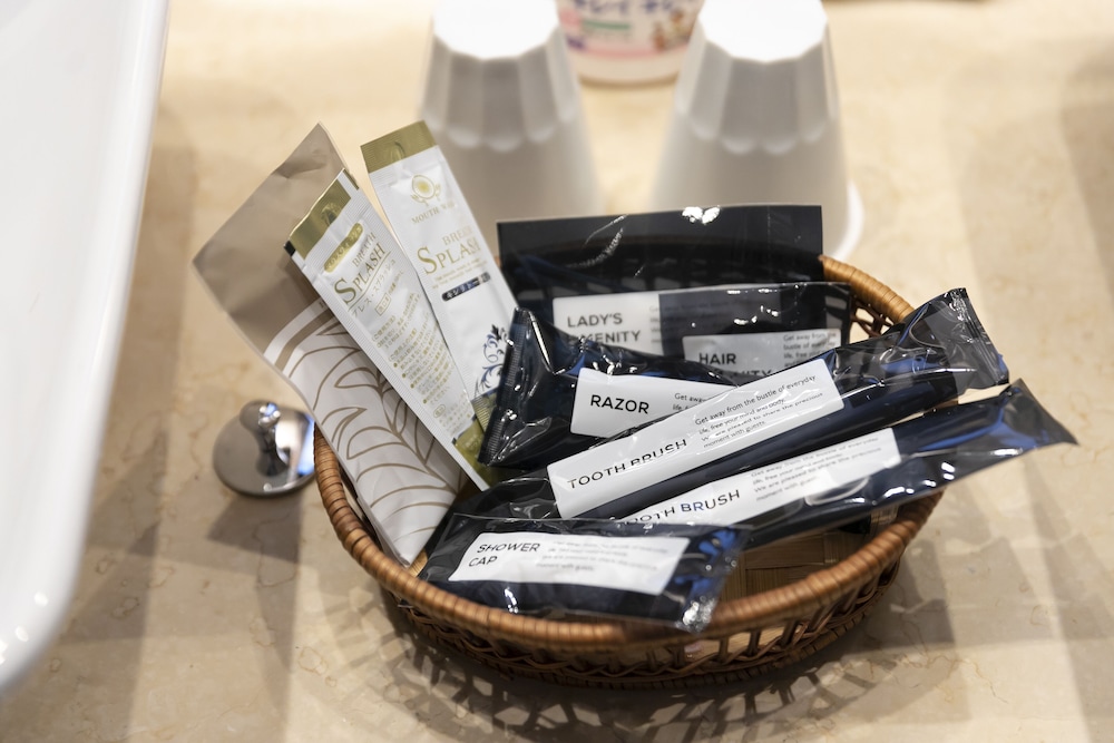 キングルーム マウンテンビュー 喫煙 客室の設備とサービス2 | ホテル 現代楽園 伊勢原店 - 大人限定