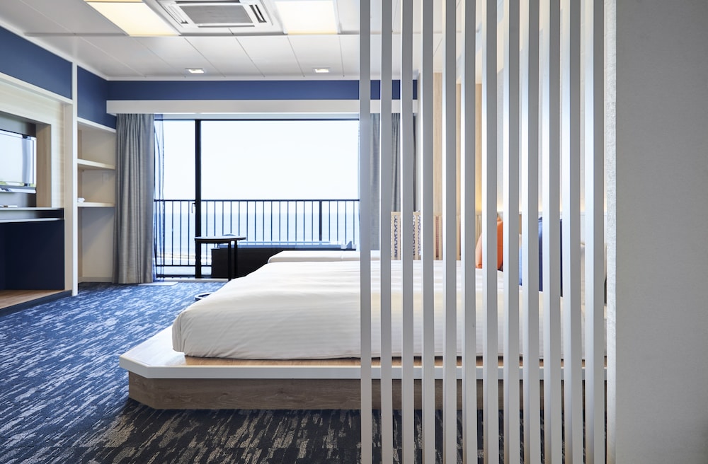 デラックスオーシャンビューツイン(露天バブルバス付)1-4名 禁煙 客室2 | il azzurri