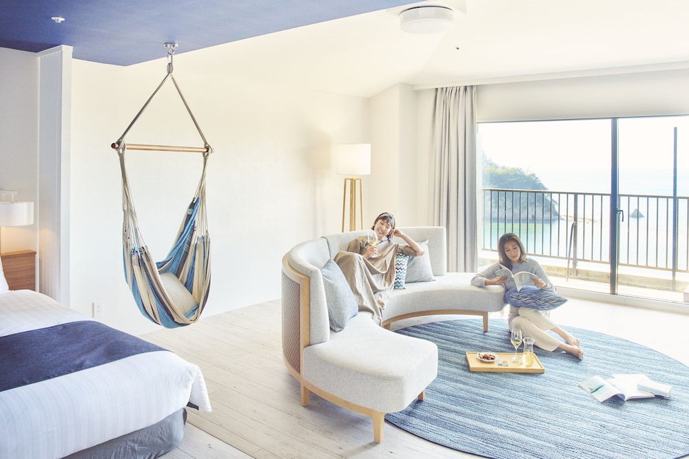 エグゼクティブオーシャンビュースイート(温泉露天付) 禁煙 客室14 | il azzurri