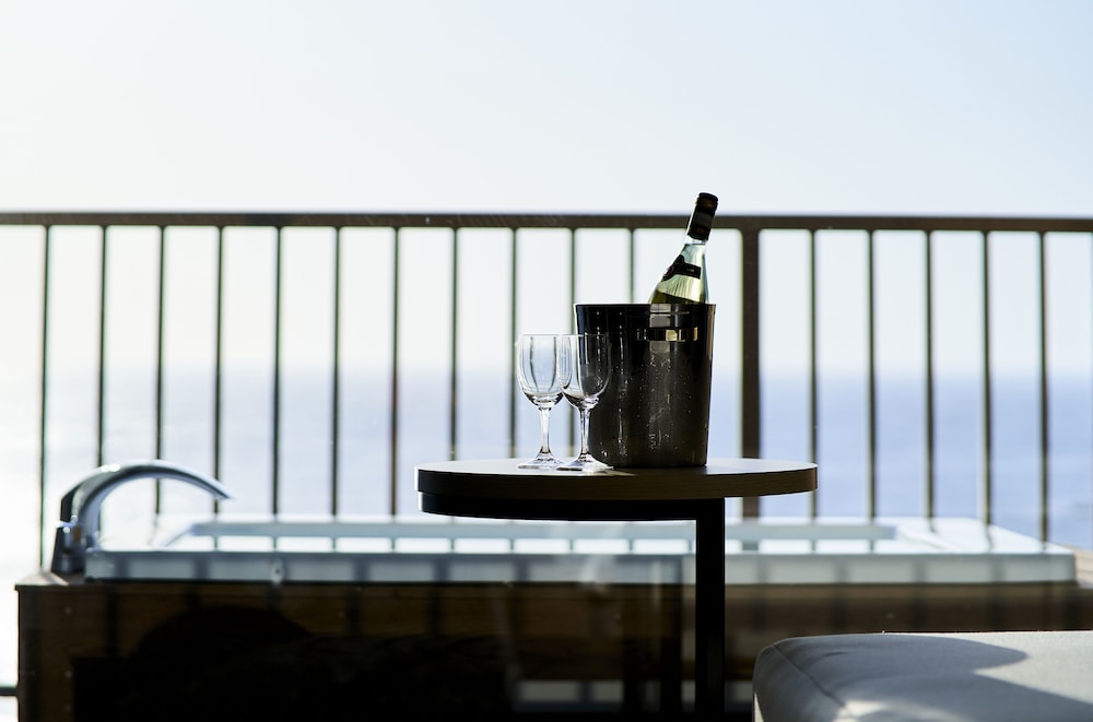 デラックスオーシャンビューツイン(露天バブルバス付)1-3名 禁煙 客室0 | il azzurri