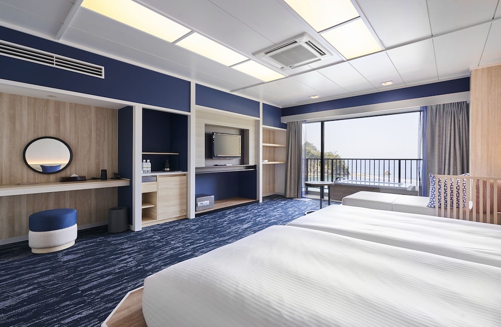 デラックスオーシャンビューツイン(露天バブルバス付)1-4名 禁煙 客室3 | il azzurri