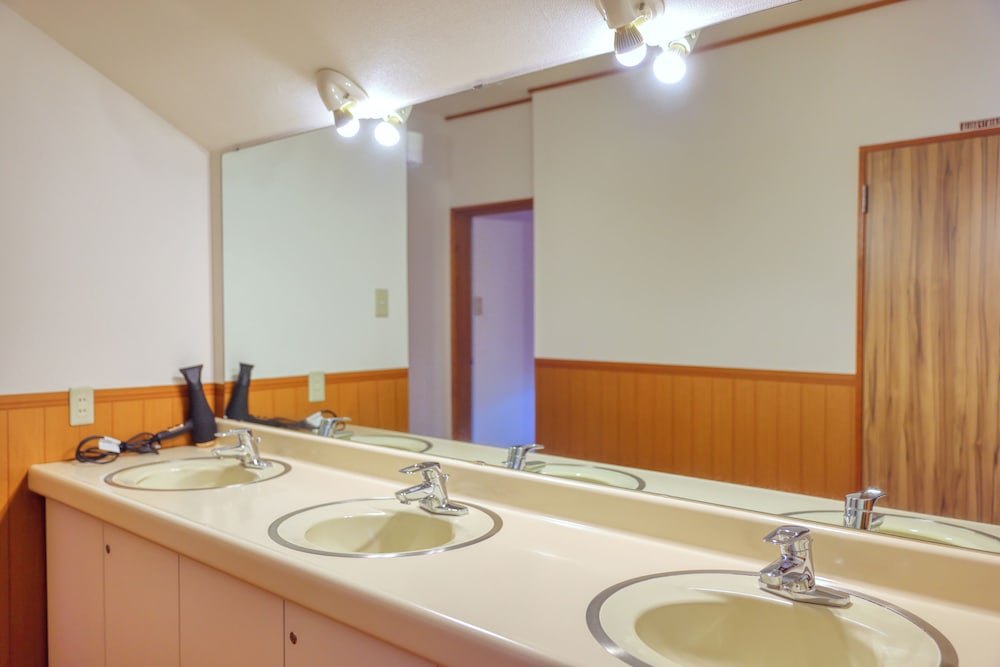 エクスクルーシブ コテージ 客室の設備とサービス0 | シルバースプレィ 山中湖