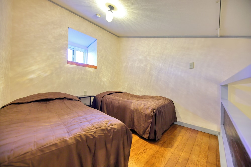 エクスクルーシブ コテージ 客室7 | シルバースプレィ 山中湖