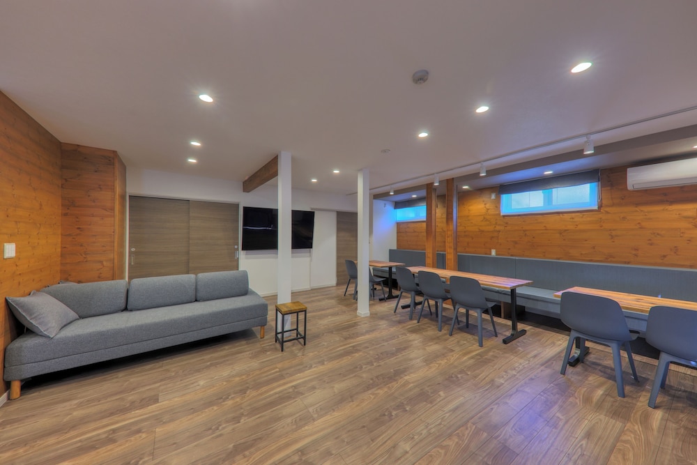 エクスクルーシブ コテージ | シルバースプレィ 山中湖