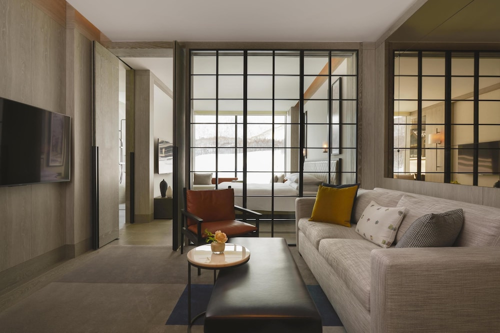 ルーム キングベッド 1 台 マウンテンビュー 客室3 | パーク ハイアット ニセコ HANAZONO