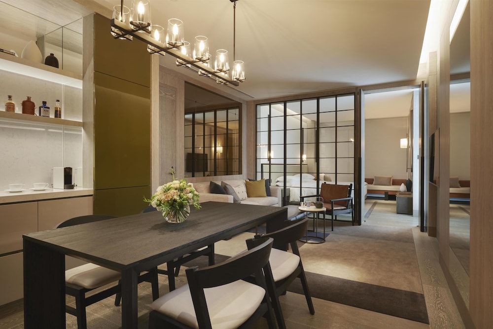 ルーム キングベッド 1 台 客室1 | パーク ハイアット ニセコ HANAZONO